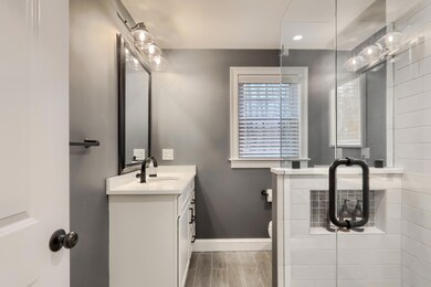 05_Main_Bathroom_IMG_4009