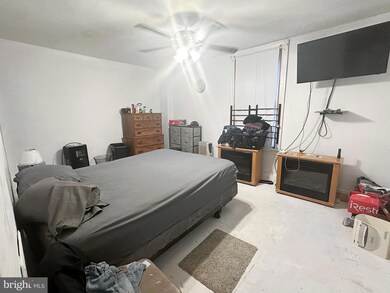 25 N Front St, Darby, PA 19023 - photo 4