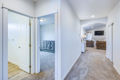 4152 SW 34th St, Redmond, OR 97756 - photo 4