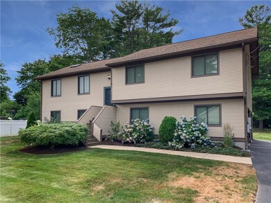 30 Pond View Dr, Warwick, RI 02886 - photo 3