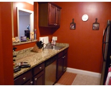 65 Centre St unit 6, Lynn, MA 01905 - photo 4