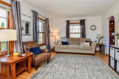 2901 48th St, Des Moines, IA 50310 - photo 3