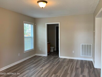5327 Clarendon Rd, Jacksonville, FL 32205 - photo 2
