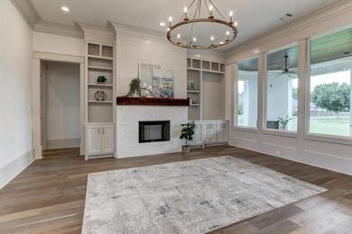 304 Everett Ridge-4