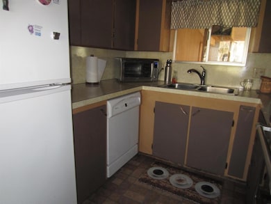 1540 Hope St, Klamath Falls, OR 97603 - photo 7