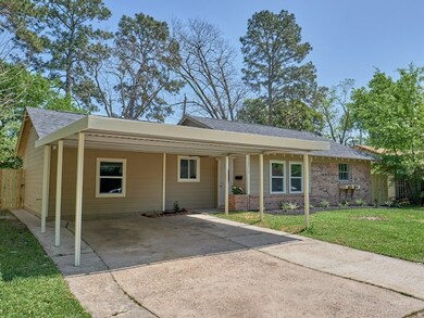 10514 Royal Oaks Dr, Houston, TX 77016 - photo 3