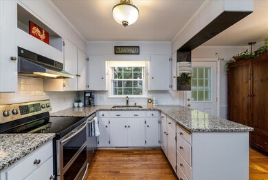08-09-2348 Deyerle Rd SW-3297-Edit