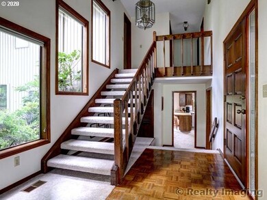 Entrance/Foyer
