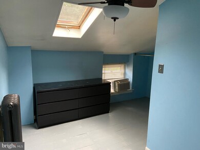 160 Carson St, Philadelphia, PA 19127 - photo 7