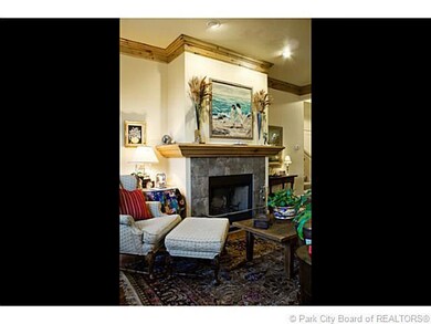 51 W Village Cir, Midway, UT 84049 - photo 4