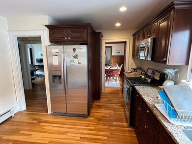 90 Grove St unit 2, Belmont, MA 02478 - photo 6