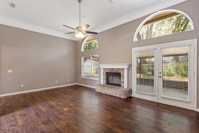1926 Jason Scott Dr, Jacksonville, FL 32216 - photo 4