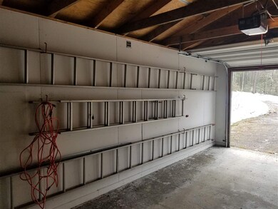 105 Sam Putnam Rd, Charlestown, NH 03603 - photo 5