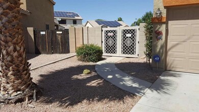 RV decorative gate