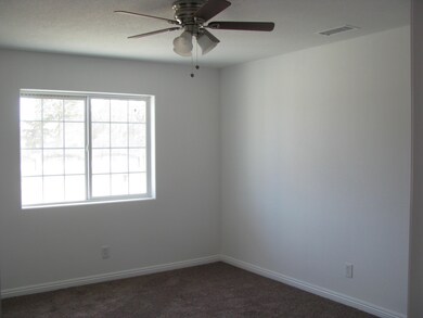 6208 Holiday Ave, Rosamond, CA 93560 - photo 7