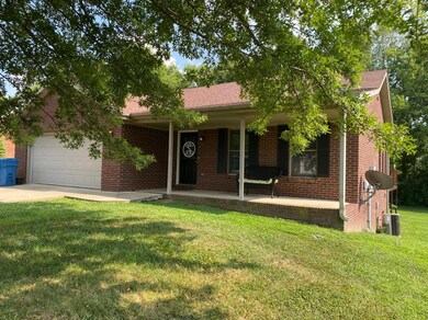 352 Virginia Ave, Harrodsburg, KY 40330 - photo 2