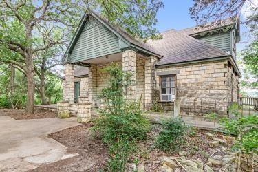 TBD Johanne Point Rd, Eddy, TX 76524 - photo 5