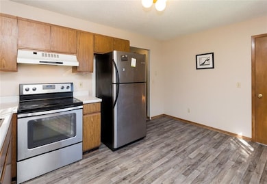 2511 SE 18th Ct, Des Moines, IA 50320 - photo 4