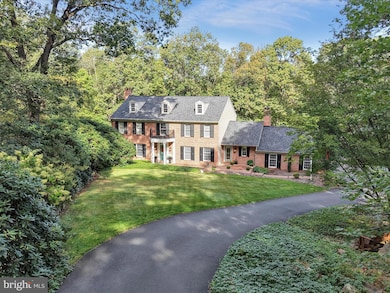 601 Briarwood Dr, Elverson, PA 19520 - photo 2