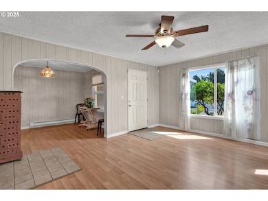 2240 5th St, Springfield, OR 97477 - photo 5