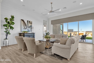 10-web-or-mls-3649-n-58th-st-artisan-mod