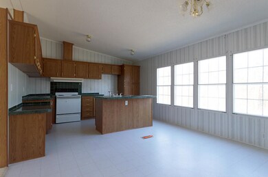 6136 Lawrence 1207 Ash Grove