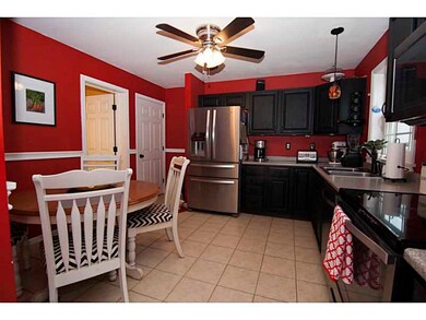 19 Ives St unit 19, Blackstone, MA 01504 - photo 6