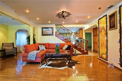 22018 Dumetz Rd, Woodland Hills, CA 91364 - photo 7