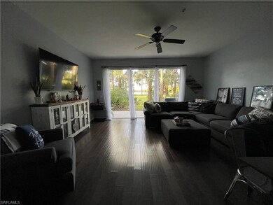 832 Hampton Cir unit 172, Naples, FL 34105 - photo 4