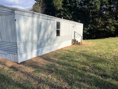 95 Red Fox Loop, Clyde, NC 28721 - photo 3