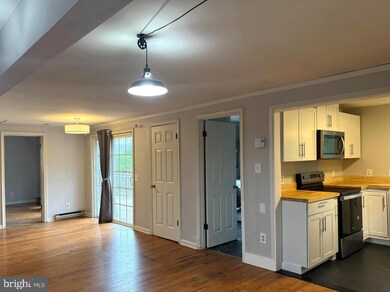 619 Cannon St, Chestertown, MD 21620 - photo 2