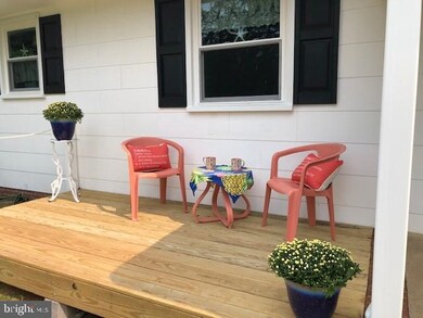 44 Worrell Ln, Colonial Beach, VA 22443 - photo 4