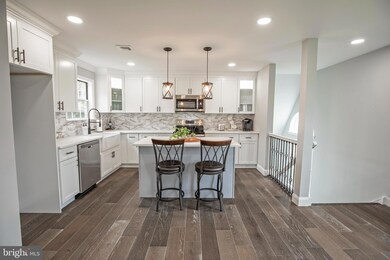 219 Allem Ln unit 219, Perkasie, PA 18944 - photo 7