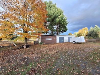 1384 W Chauvez Rd, Scottville, MI 49454 - photo 3