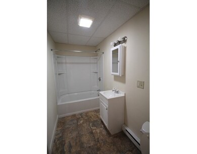 28 Lucretia Ave, Chicopee, MA 01013 - photo 3