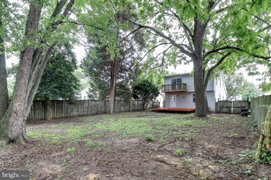 812 Silver Ave, Essex, MD 21221 - photo 4