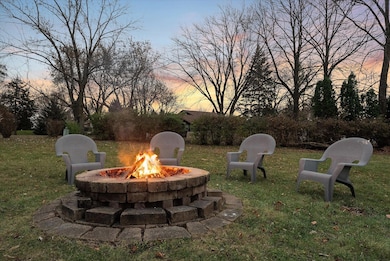 W282N6654 Meadowlark Ln, Hartland, WI 53029 - photo 5