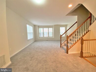 2376 Huntington Station Ct, Alexandria, VA 22303 - photo 4