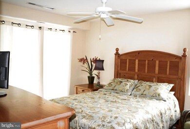 30413 Cedar Neck Rd unit 112, Ocean View, DE 19970 - photo 7