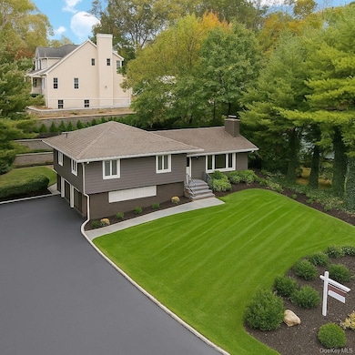 33 Scudders Ln, Glen Head, NY 11545 - photo 2