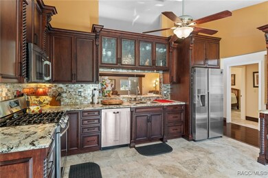 Spacious, Entertainer's Kitchen