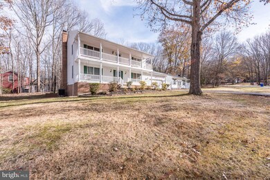 8221 Seven Pines Ln, Waldorf, MD 20603 - photo 7