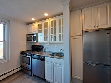 480 Commercial St unit 4B, Boston, MA 02109 - photo 7