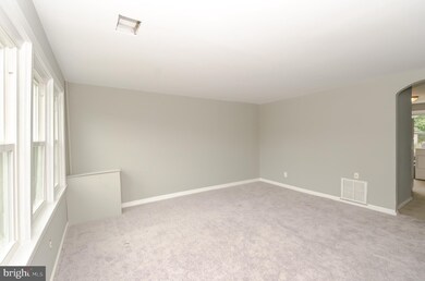 2419 Harriet Ave, Baltimore, MD 21230 - photo 3