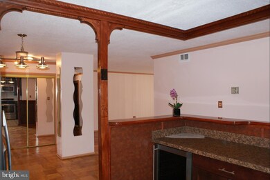 The Carlton unit 641, Arlington, VA 22204 - photo 5