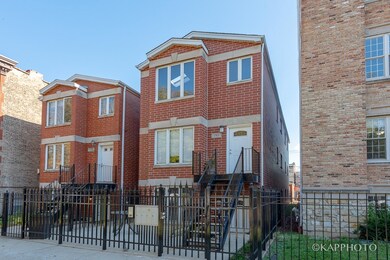 741 S Claremont Ave unit 3, Chicago, IL 60612 - photo 2