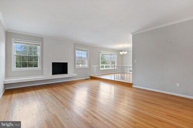 2727 Calkins Rd, Herndon, VA 20171 - photo 4