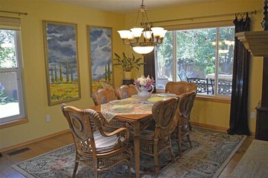 652 E Cloverleaf Dr, Hayden, ID 83835 - photo 4