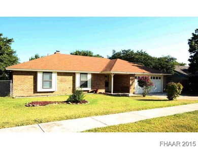 906 Craddock St, Copperas Cove, TX 76522 - photo 2