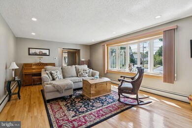 360 Station Rd, Roebling, NJ 08554 - photo 5